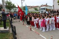 Ulusal Egemenlik ve Çocuk Bayramı çelenk töreni düzenlendi…
