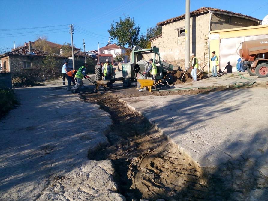 Orta Sokak ve İstiklal Caddesi’nde yol onarım çalışmalarına başlandı…