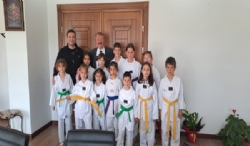 Taekwondoculardan Belediye Başkanımız Halil ÇALLI’ ya ziyaret…